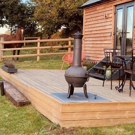 セント・デイビッズ Wyncliffe Hideawayヴィラ エクステリア 写真